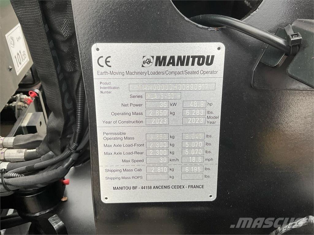 Manitou MLA 5-50 H 前装载和挖掘机
