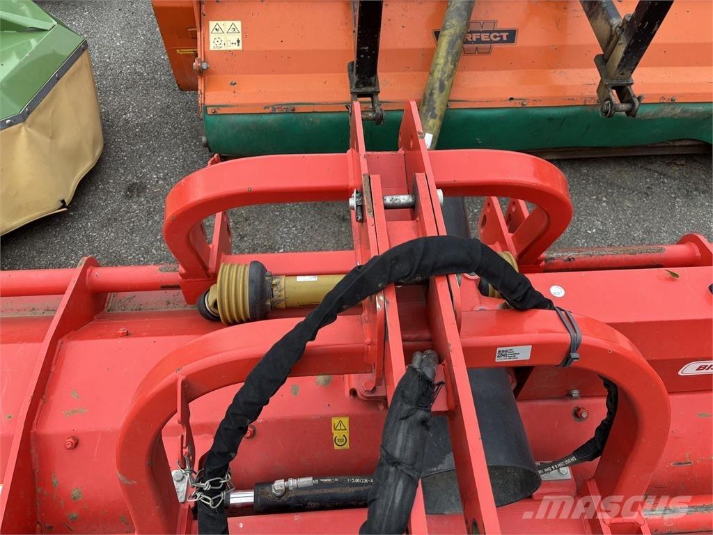Maschio Bisonte 280 牧场割草机和切顶器