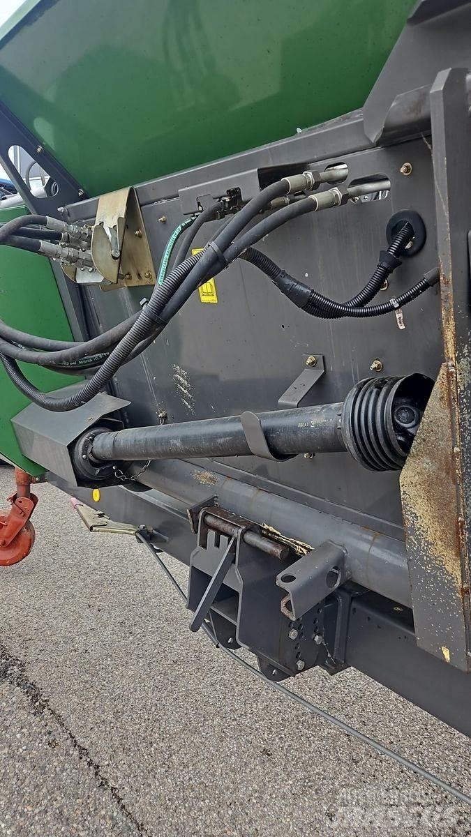 Massey Ferguson 550 联合收割机配件