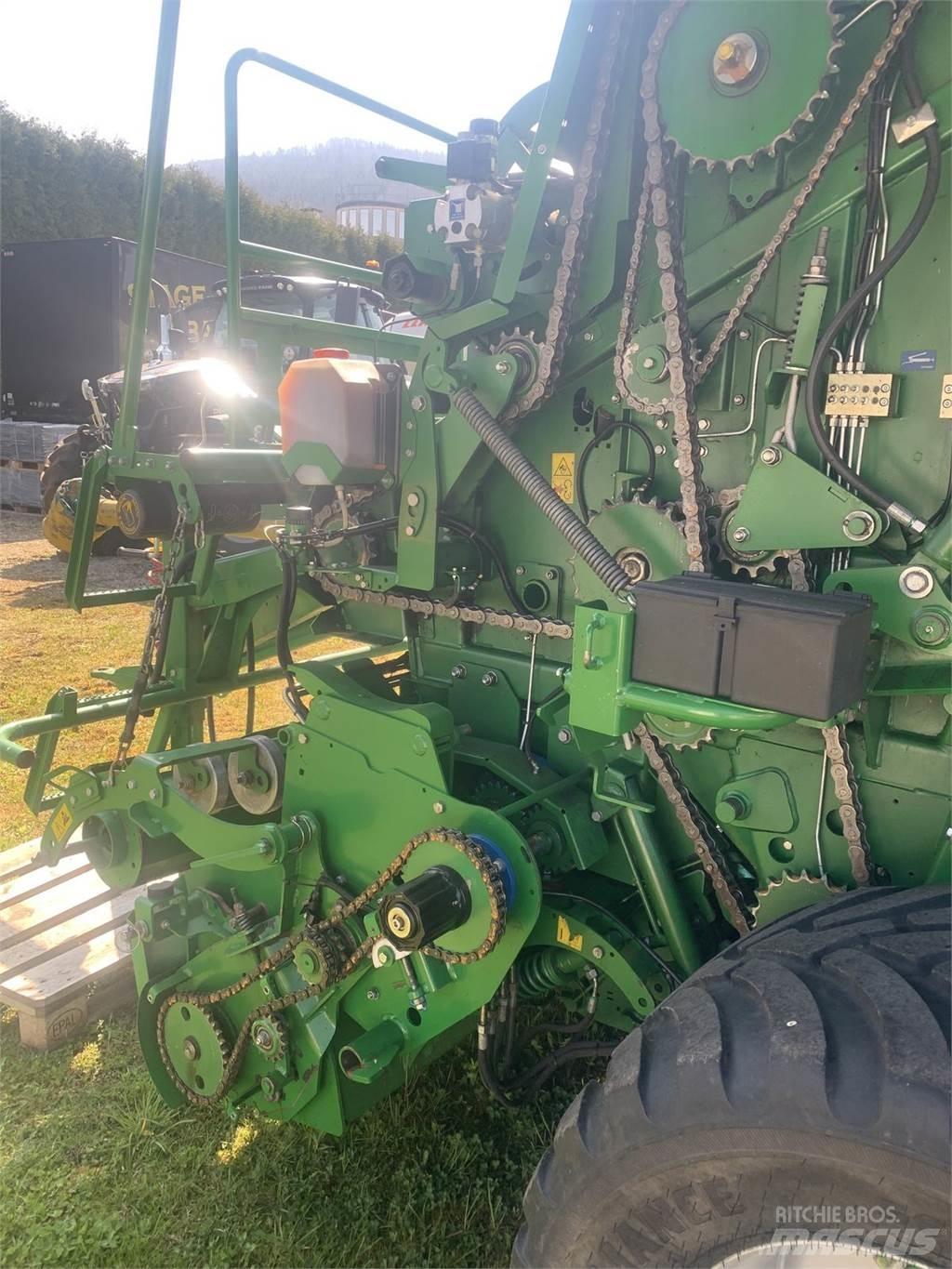 McHale V6750 圆捆打捆机
