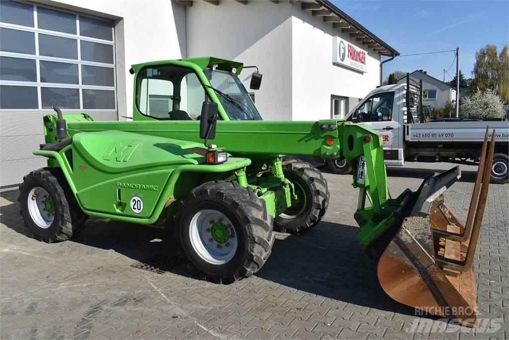 Merlo P40.9 Plus 伸缩臂叉装车|叉装车