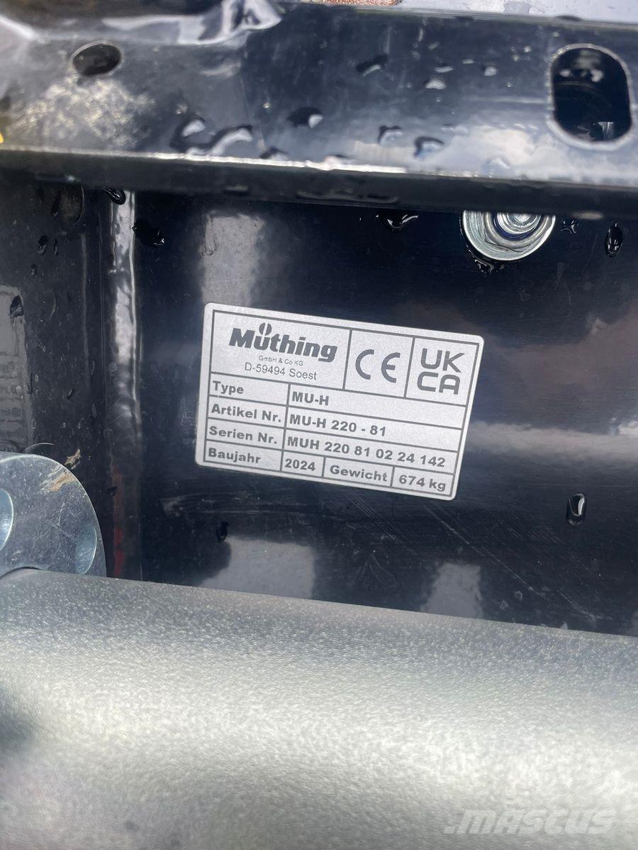 Müthing MU-AS220 牧场割草机和切顶器