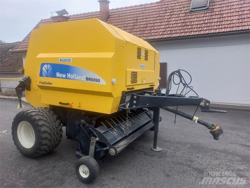 New Holland BR 6090 圆捆打捆机