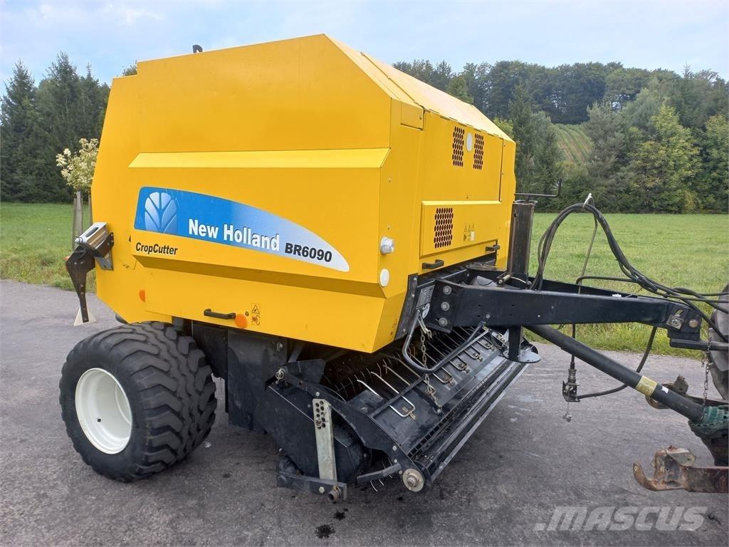 New Holland BR 6090 圆捆打捆机