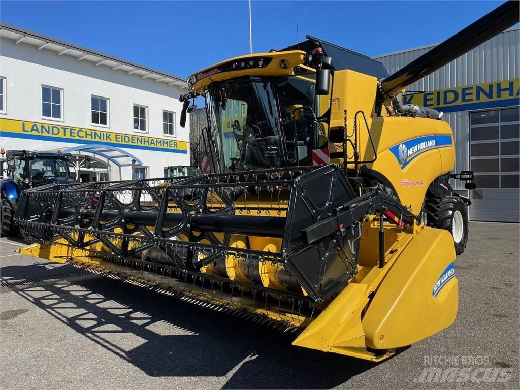New Holland CX 7.90 联合收割机