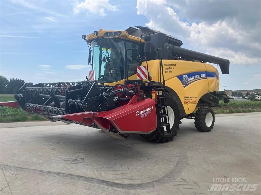 New Holland CX5080 联合收割机