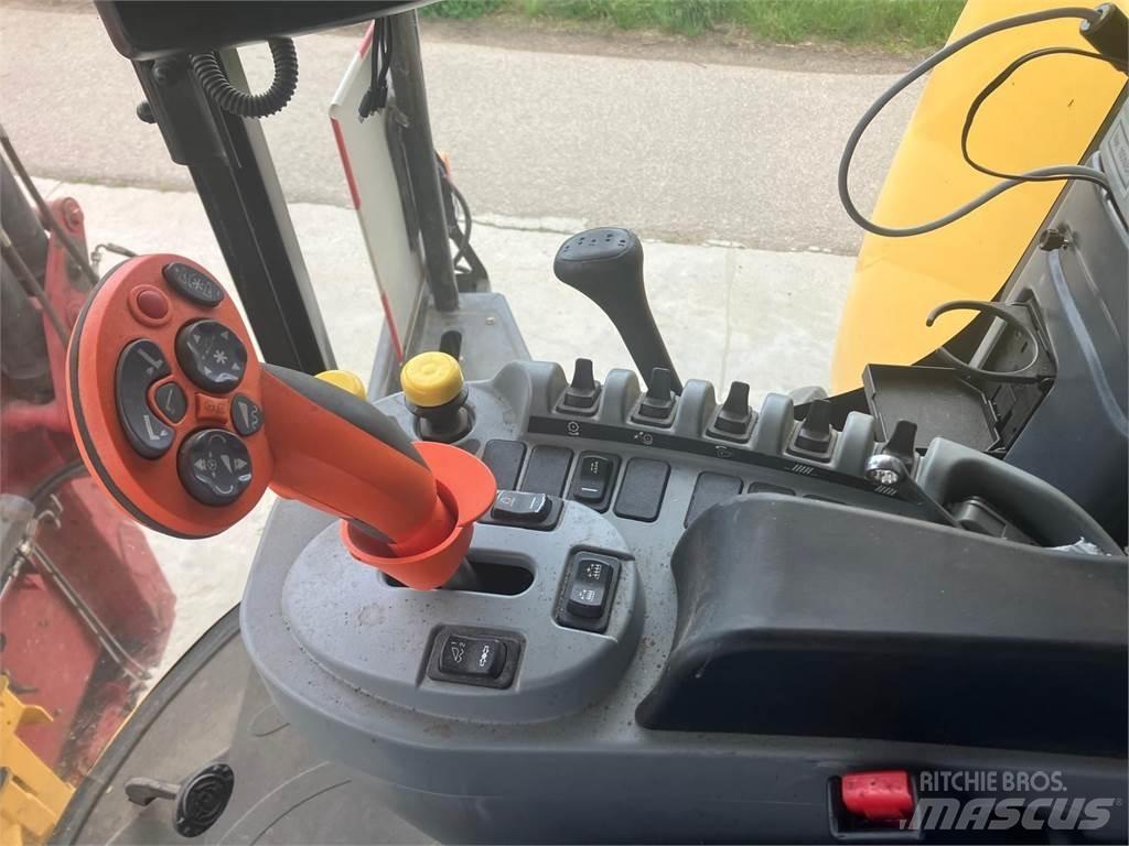 New Holland CX5080 联合收割机