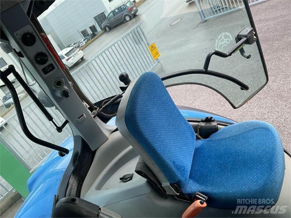 New Holland T7050 拖拉机/农用车