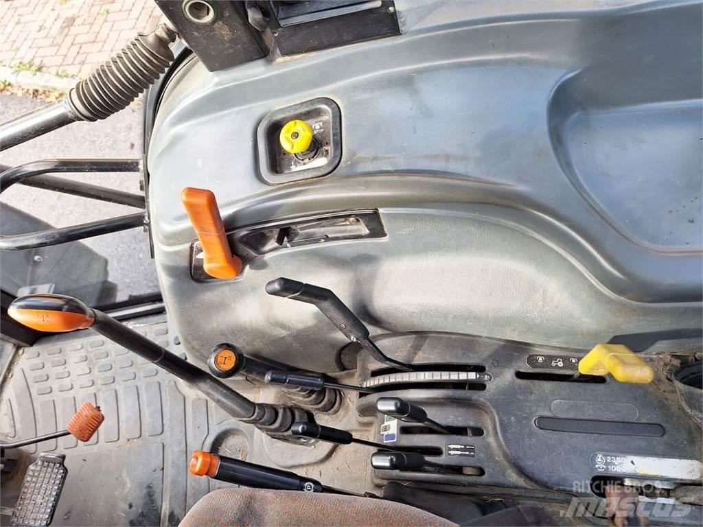 New Holland TL 90 拖拉机/农用车