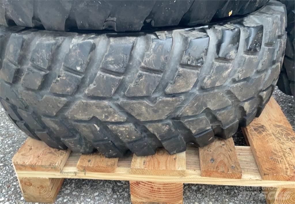 Nokian TRI 2 轮胎、车轮、轮圈