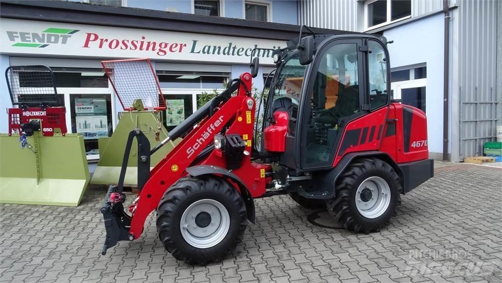 Schäffer 4670 前装载和挖掘机