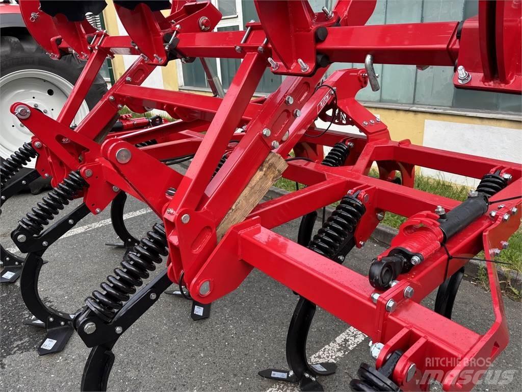  Stekro PLUTON 300 手扶中耕机