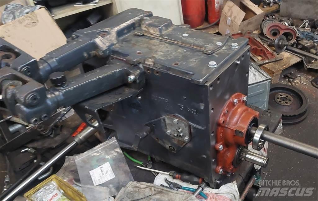 Steyr 9094 其他拖拉机配件