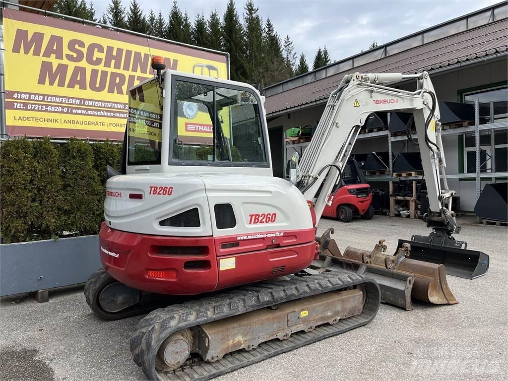 Takeuchi TB 260 小型挖掘机