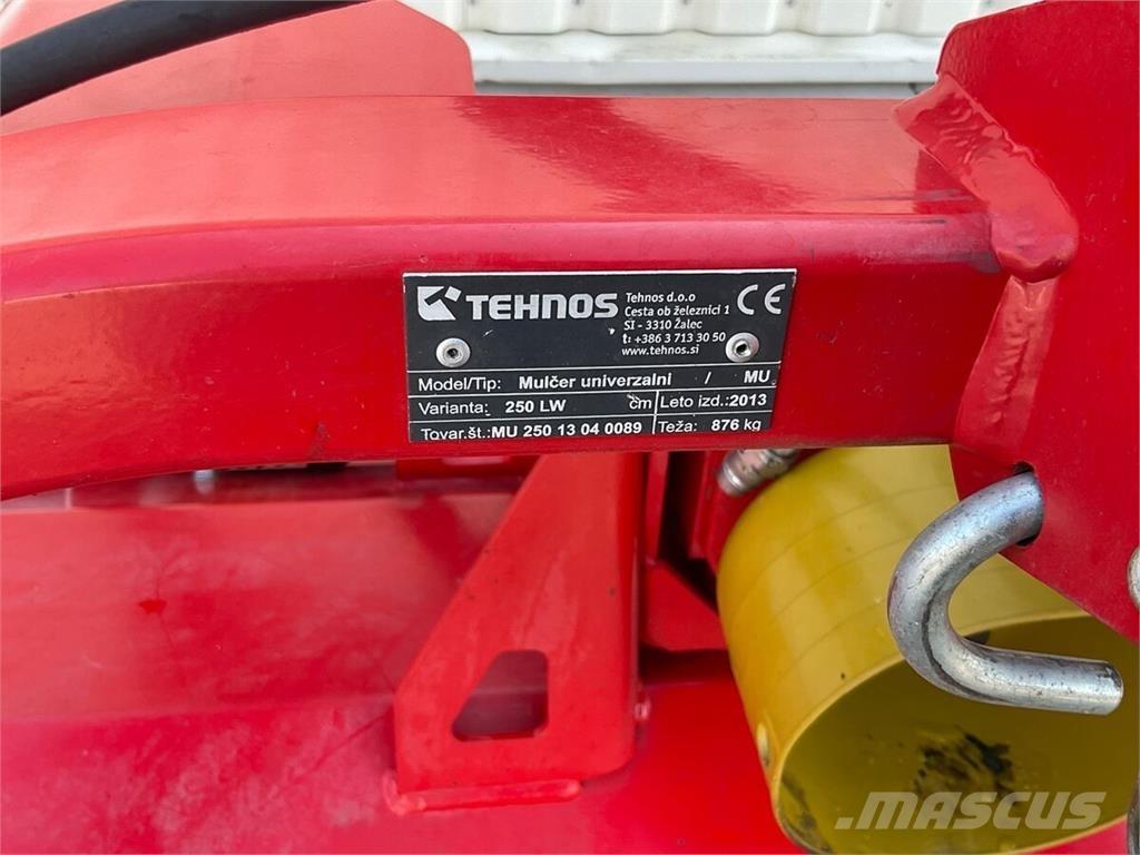 Tehnos MU 250LW 牧场割草机和切顶器