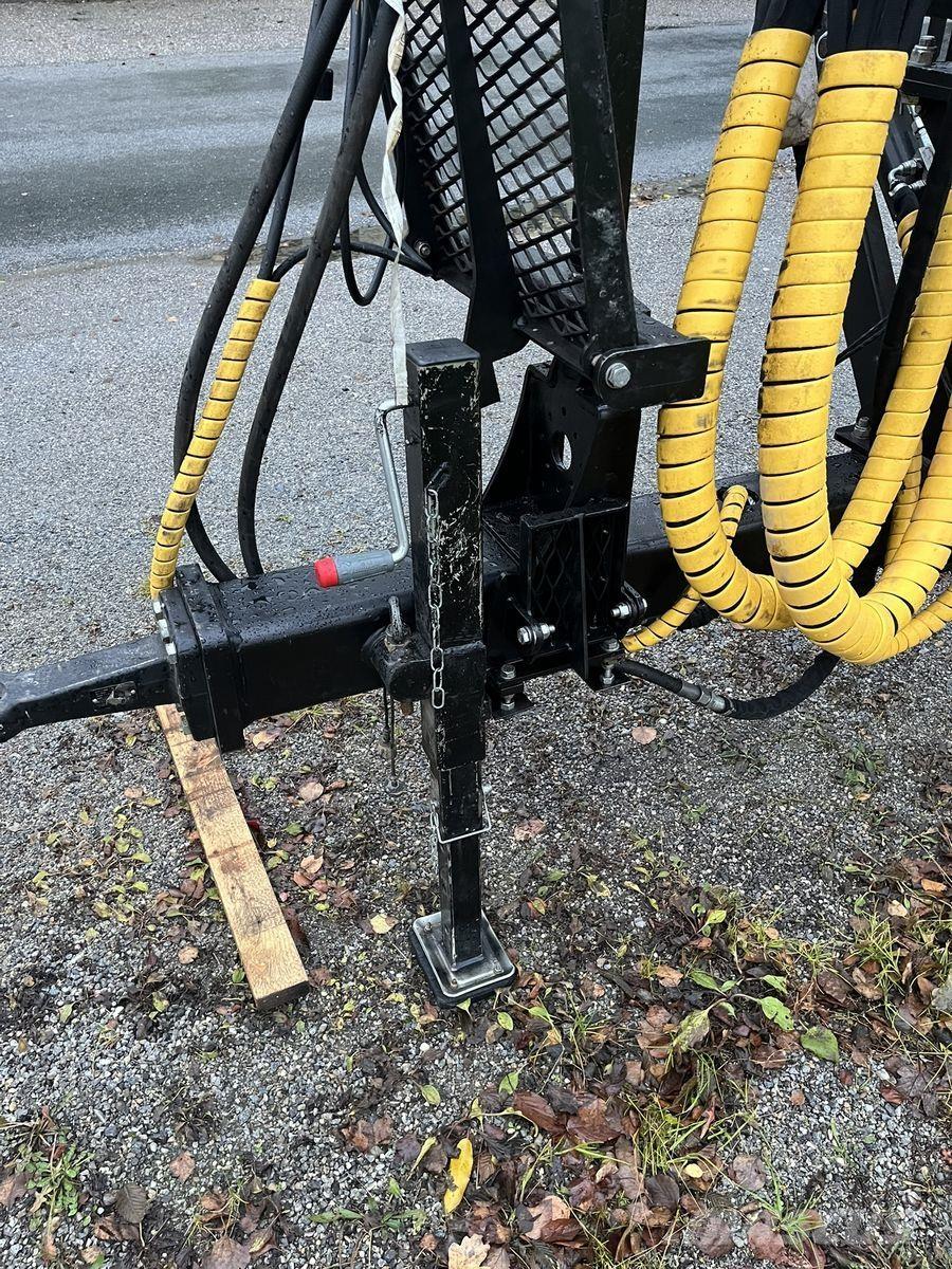  Uniforst Micro 52 林业拖车