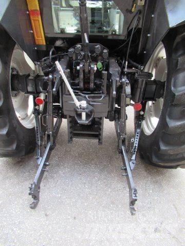 Valtra 6850 Hi Tech 拖拉机/农用车