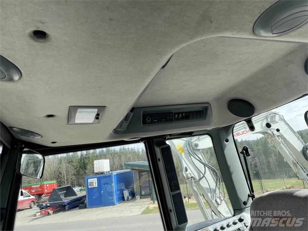 Valtra N 82 Hi-Tech 拖拉机/农用车
