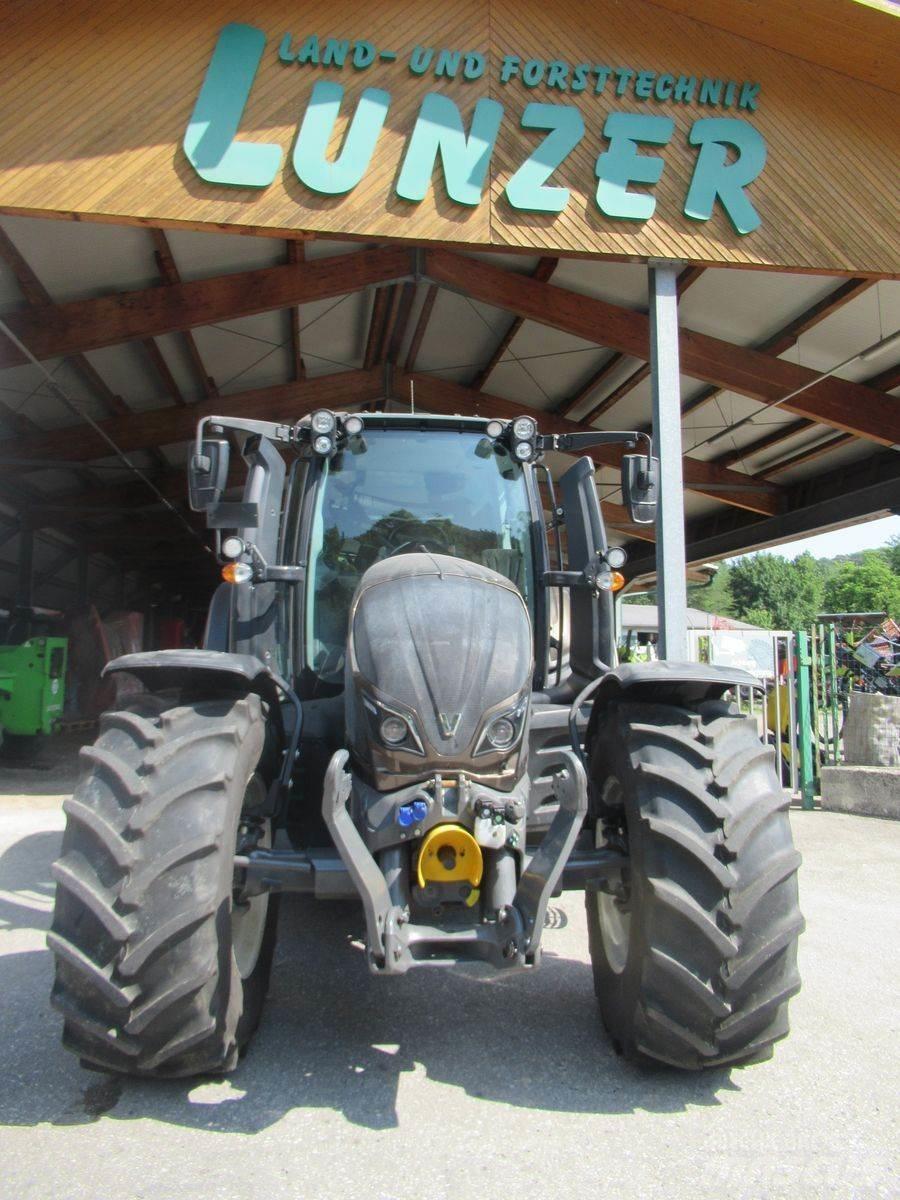 Valtra N134 (Stufe V) 拖拉机/农用车