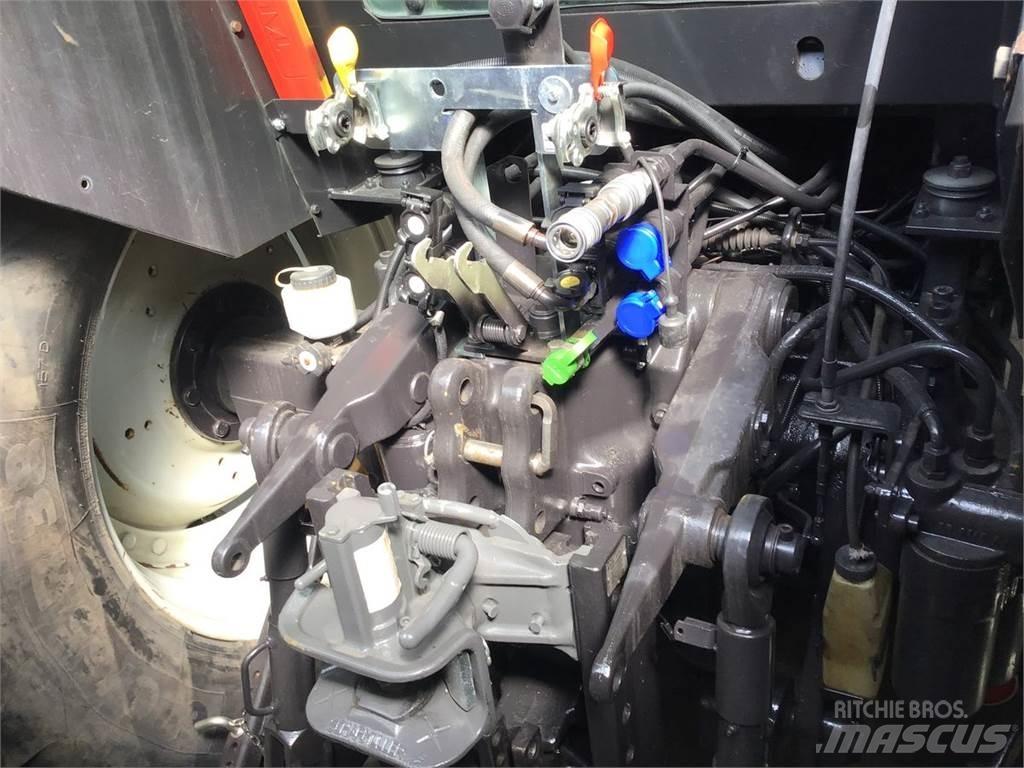 Valtra T130 拖拉机/农用车