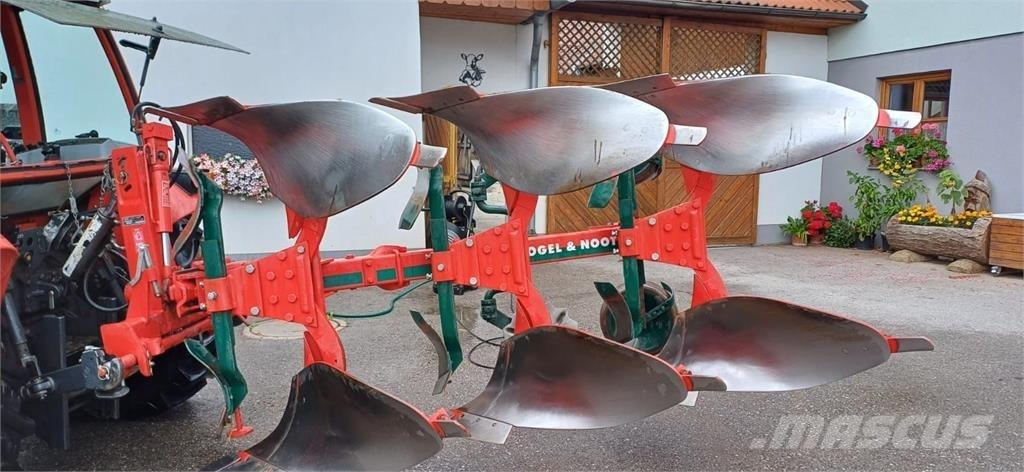Vogel & Noot LM 850 传统犁