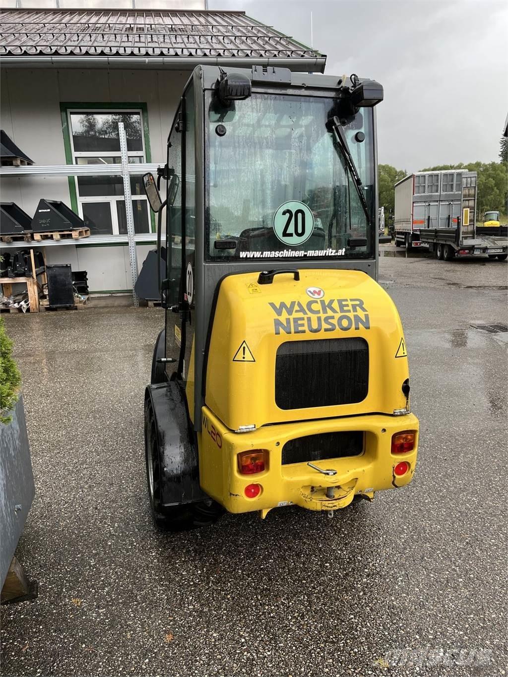 Wacker Neuson WL 20 前装载和挖掘机