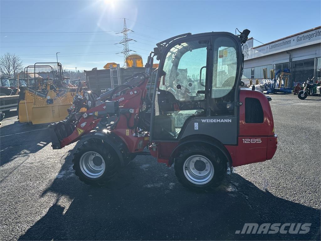Weidemann 1285 SKA 前装载和挖掘机