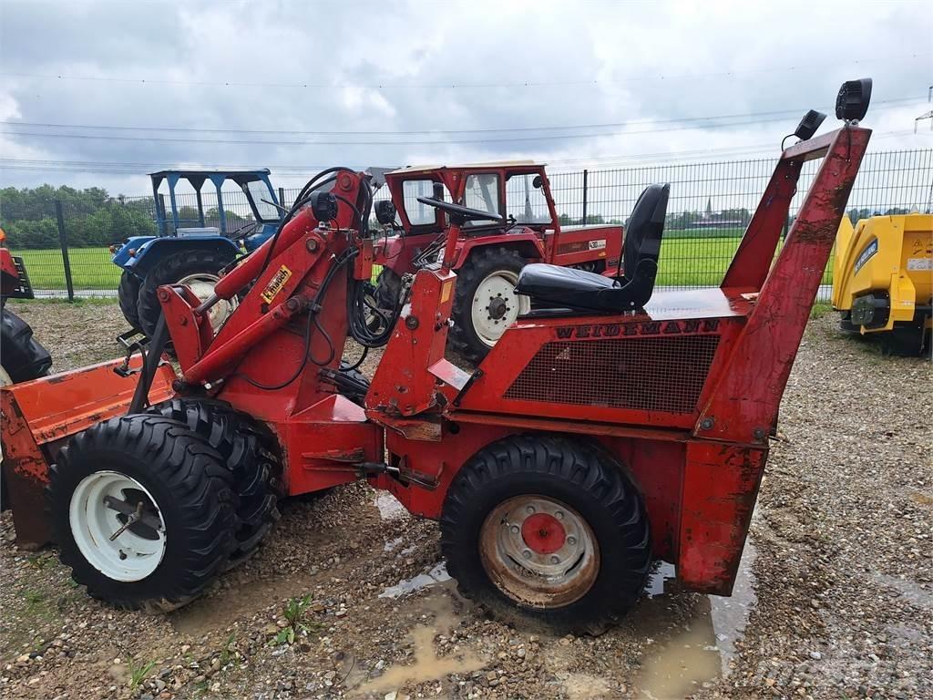 Weidemann 916D/M 前装载和挖掘机