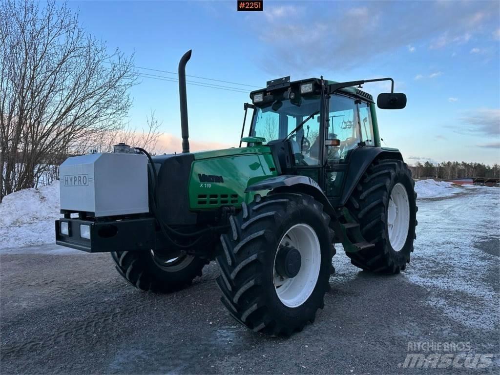 Valtra X110 拖拉机/农用车