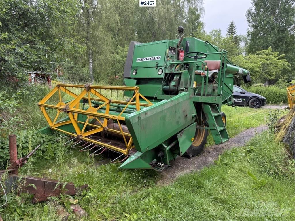 Volvo BM S830 联合收割机