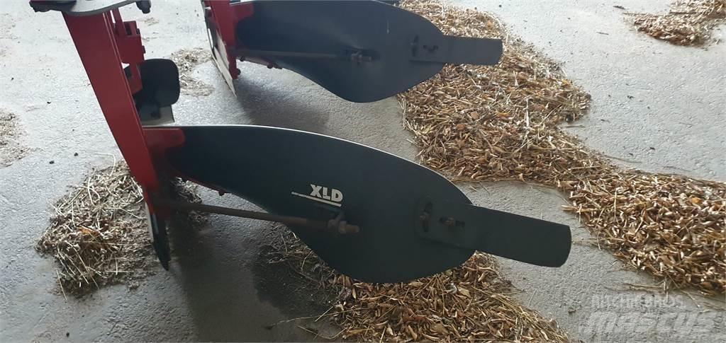 Agrolux 6SK 双向犁