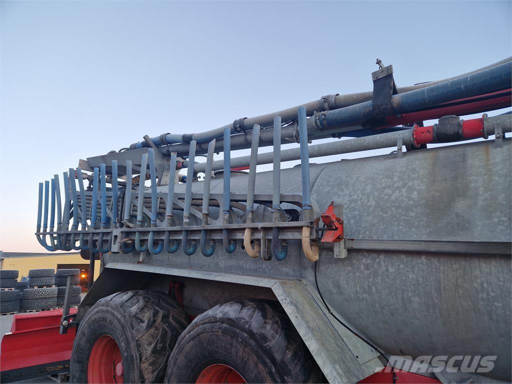 Star 18000 水肥车