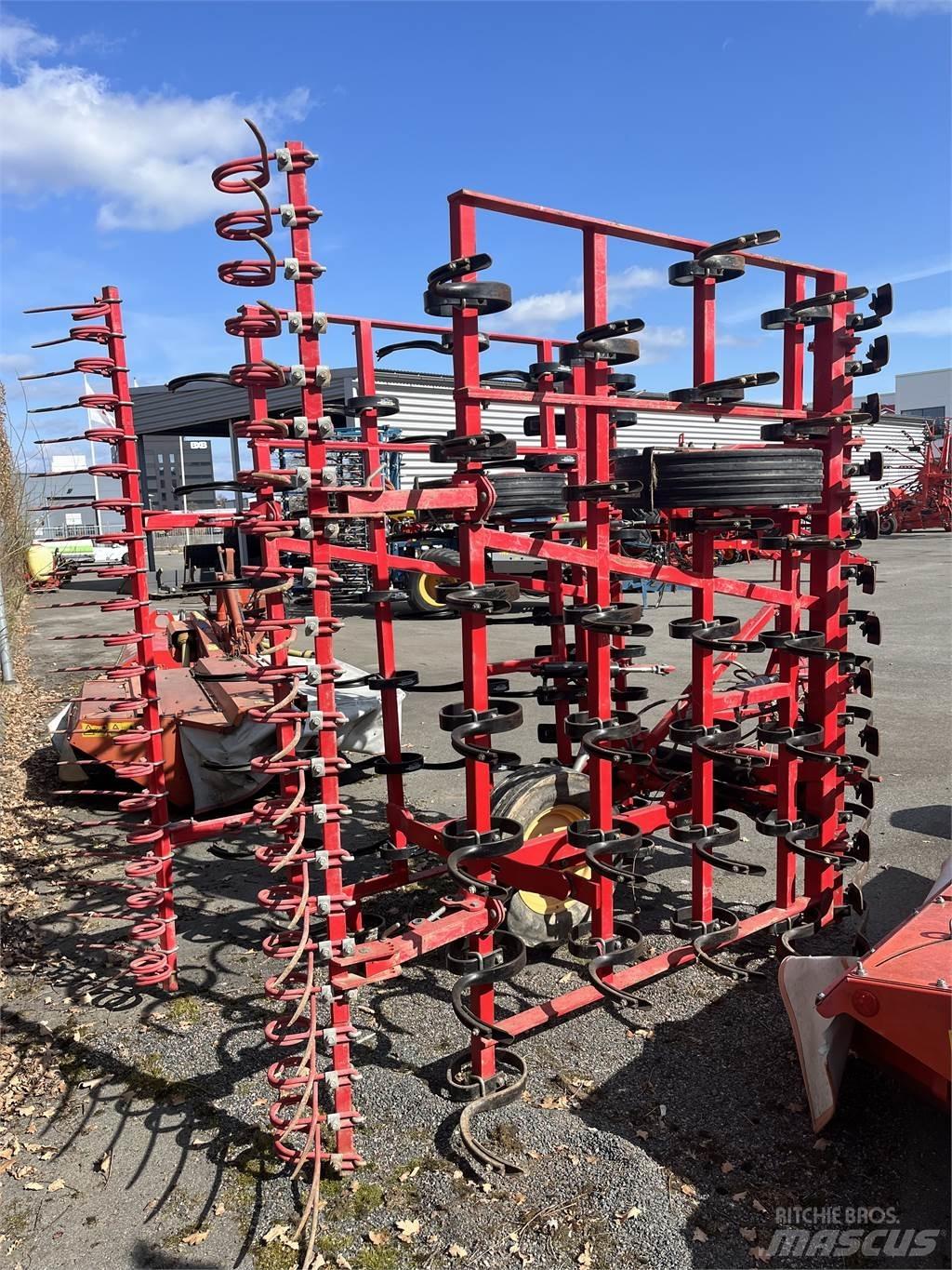 Väderstad NZ 钉齿耙