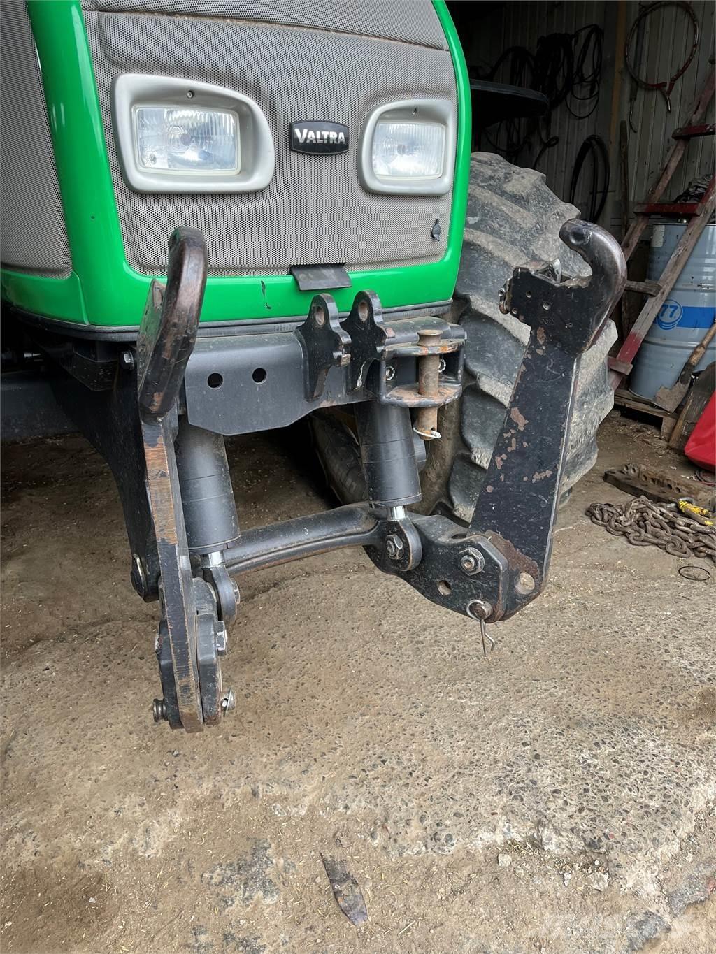 Valtra 170CH 拖拉机/农用车
