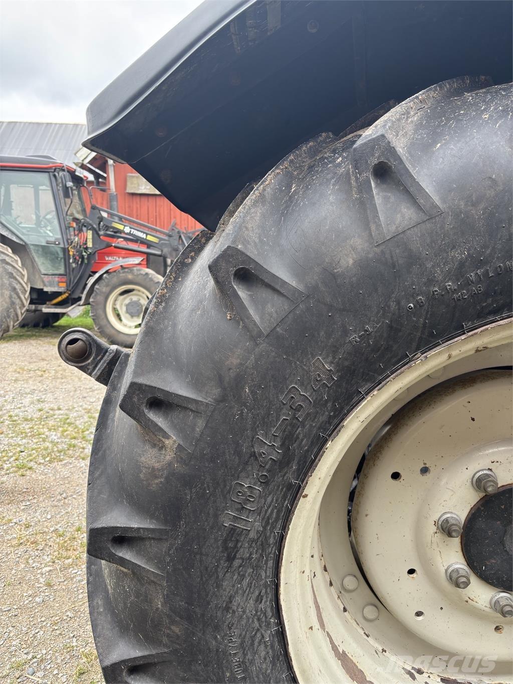 Valtra 6200 拖拉机/农用车