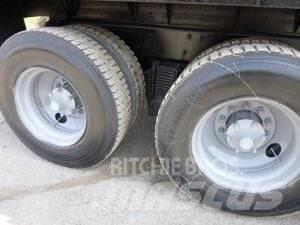 Mack Vision 自卸式货车