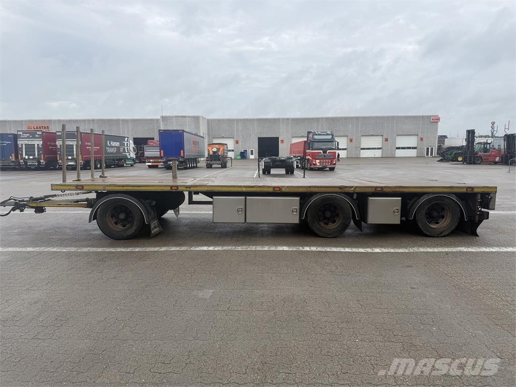 HFR 3 aks. 自卸半挂车