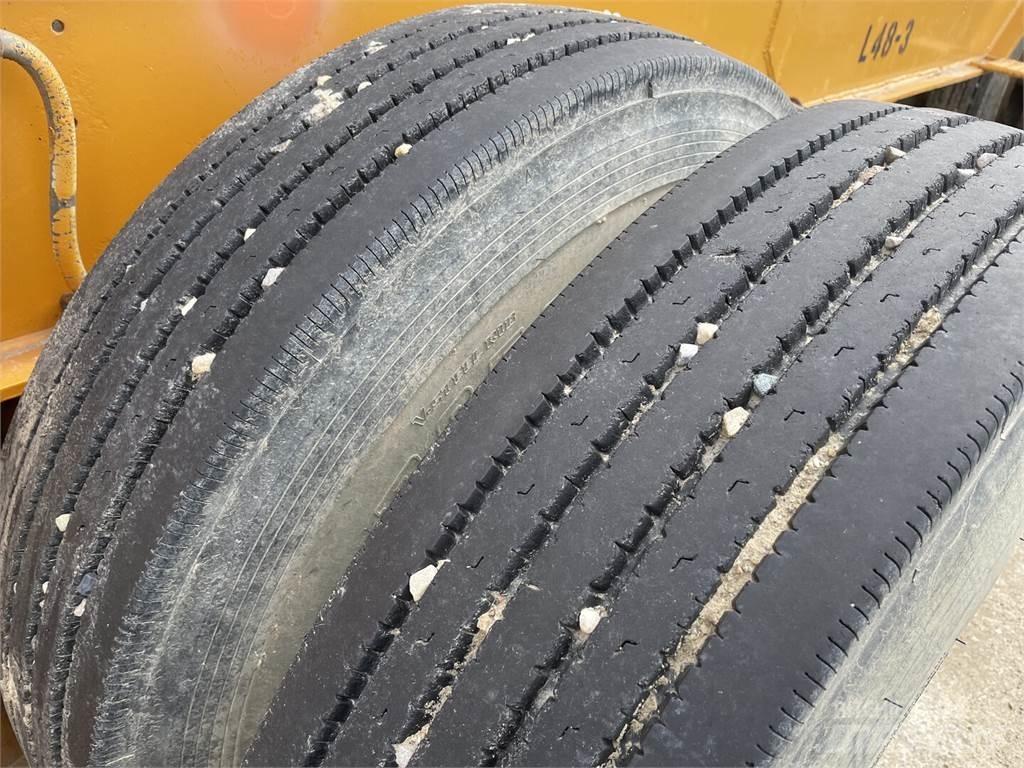 Aspen  其他拖车