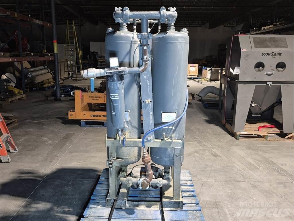 Atlas Copco CD140 压缩空气干燥器