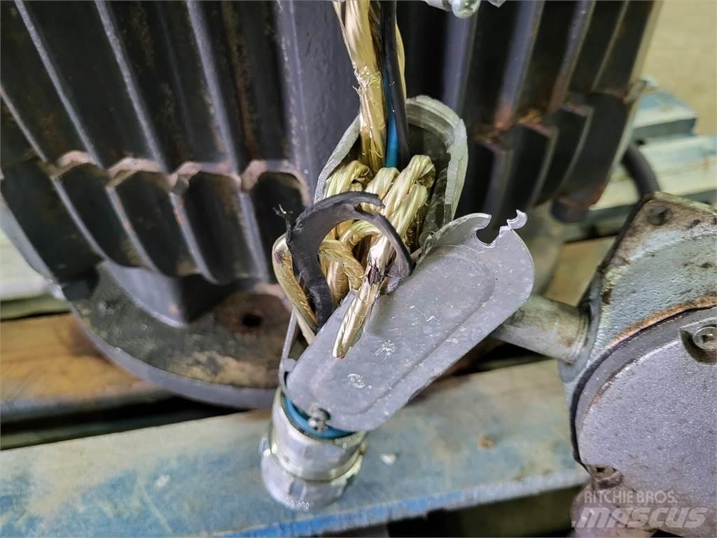  EMERSON 100BT03M 工业发动机