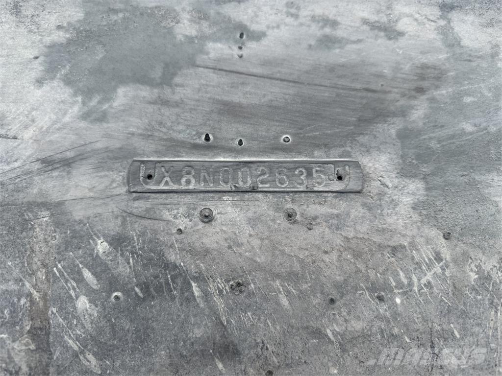 Firestone 49.5x57 轮胎、车轮、轮圈