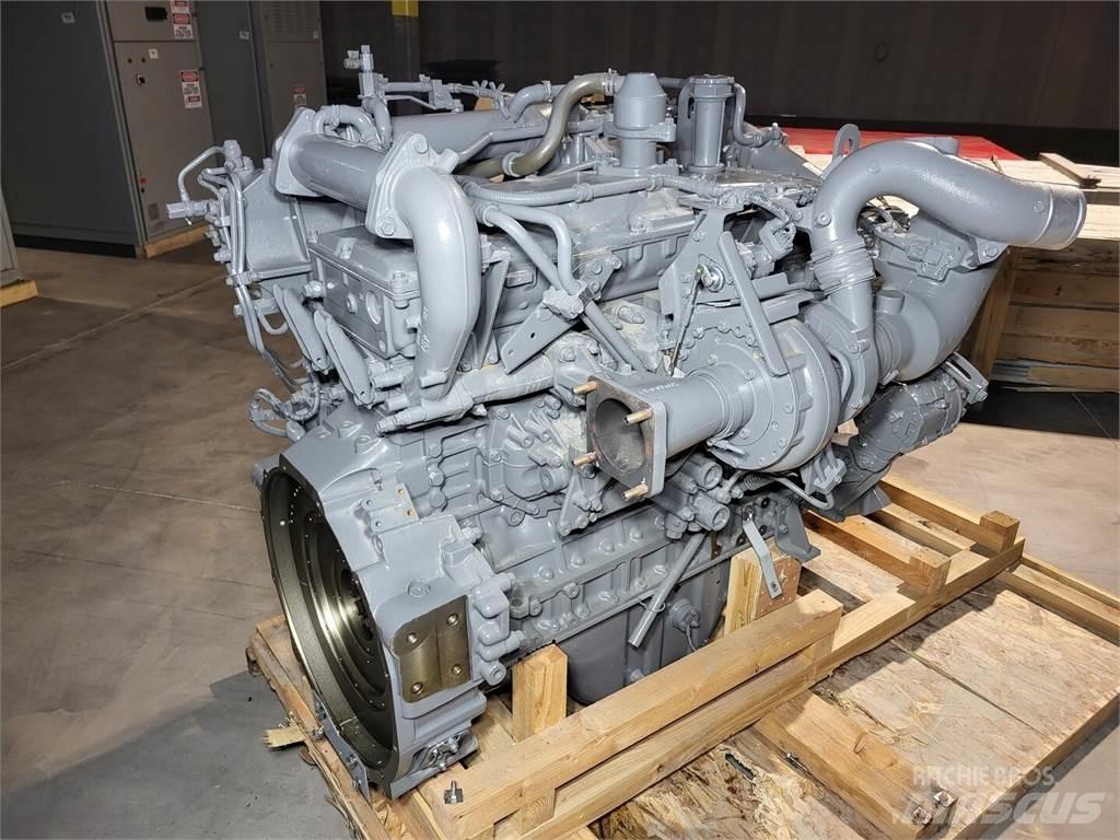 Hitachi 6UZ1XZSA-01A 发动机