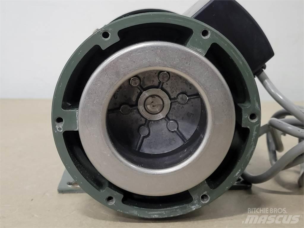  IWAKI MD-70RLZT 水泵