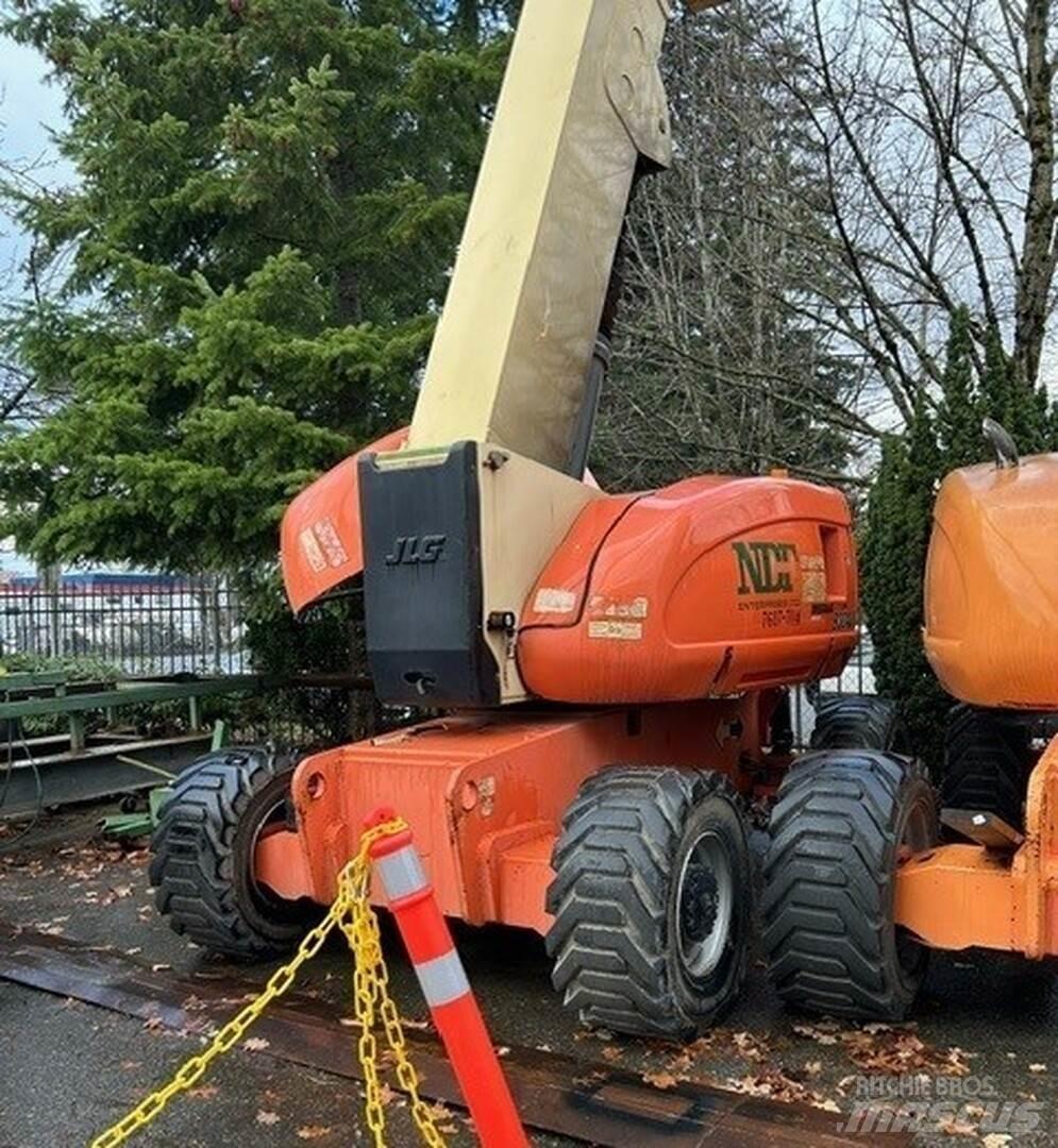 JLG 800AJ 曲臂高空工作平台