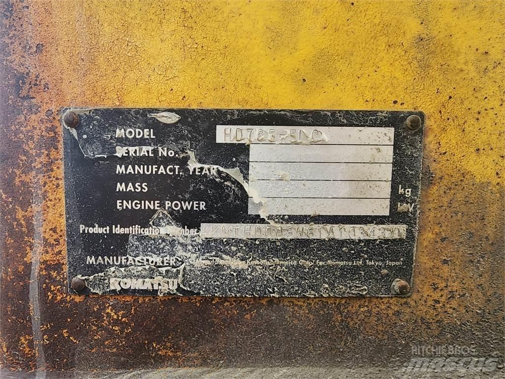Komatsu  铰接式自卸车