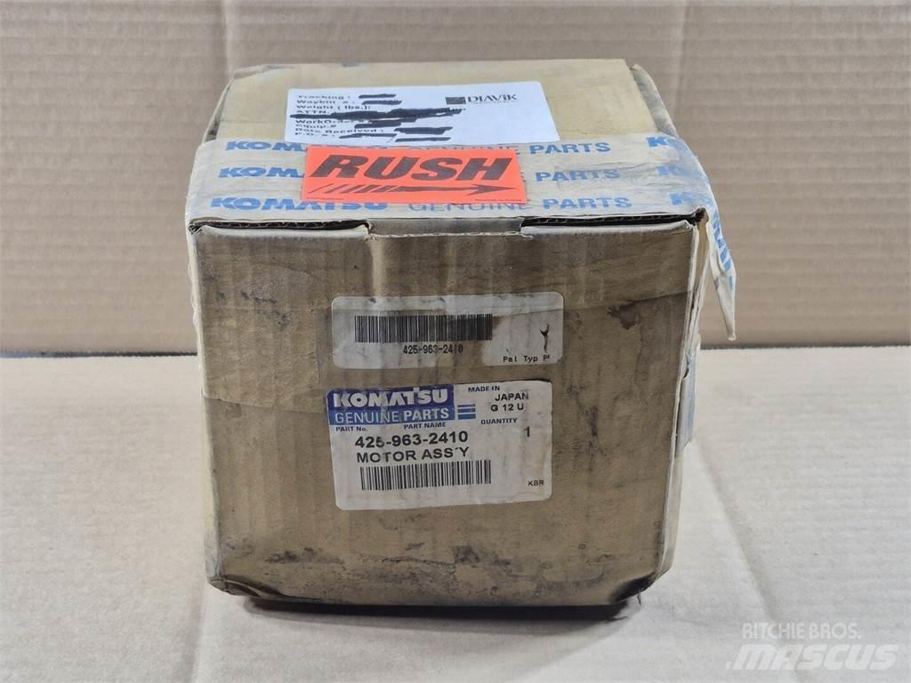 Komatsu 425-963-2410 工业发动机