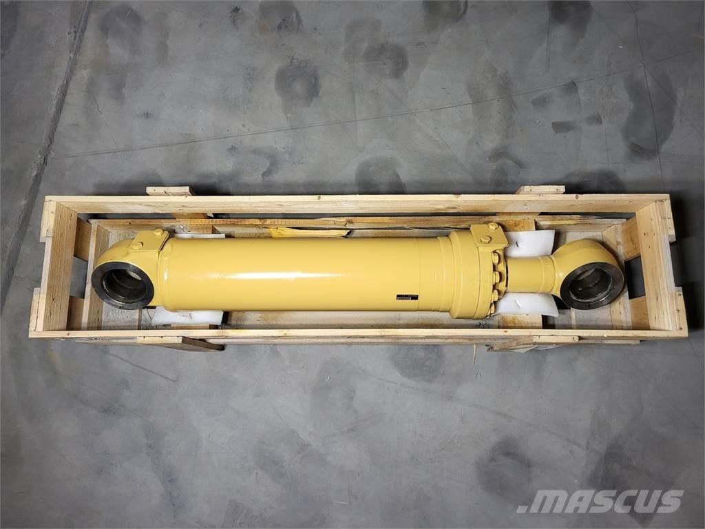 Komatsu 707-01-0E630 运输工具-其他