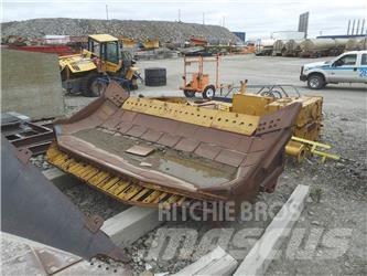 Komatsu D375 轮式推土机