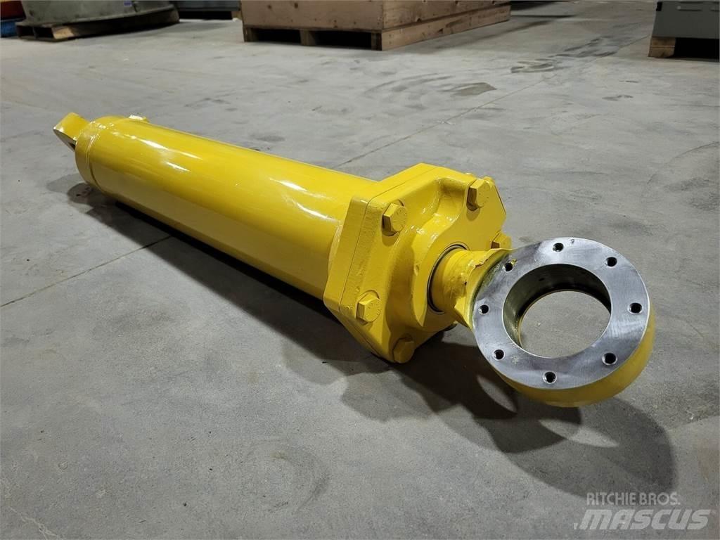 Komatsu EL7952 铰接式自卸车