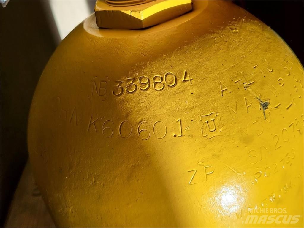 Komatsu PC2733 铰接式自卸车